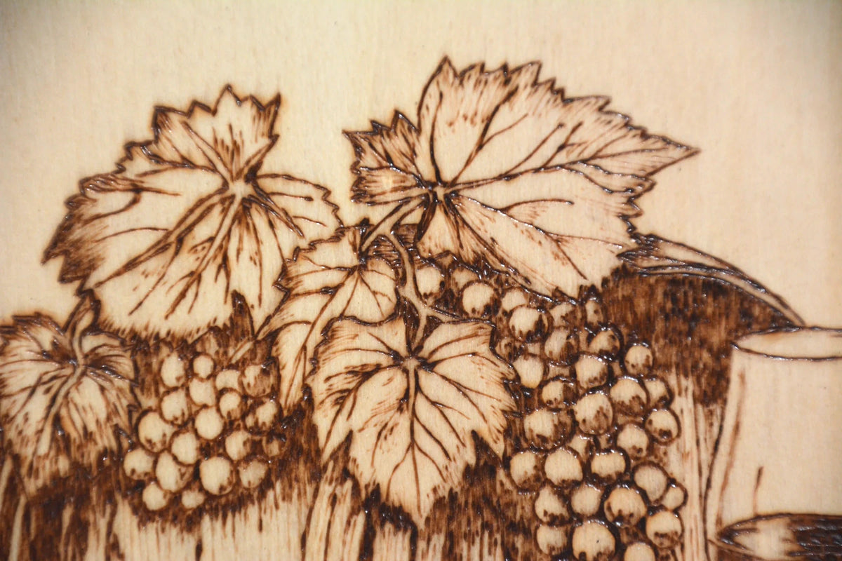 Il Canto della Botte – Quadro in Legno Inciso a Mano con Pirografo